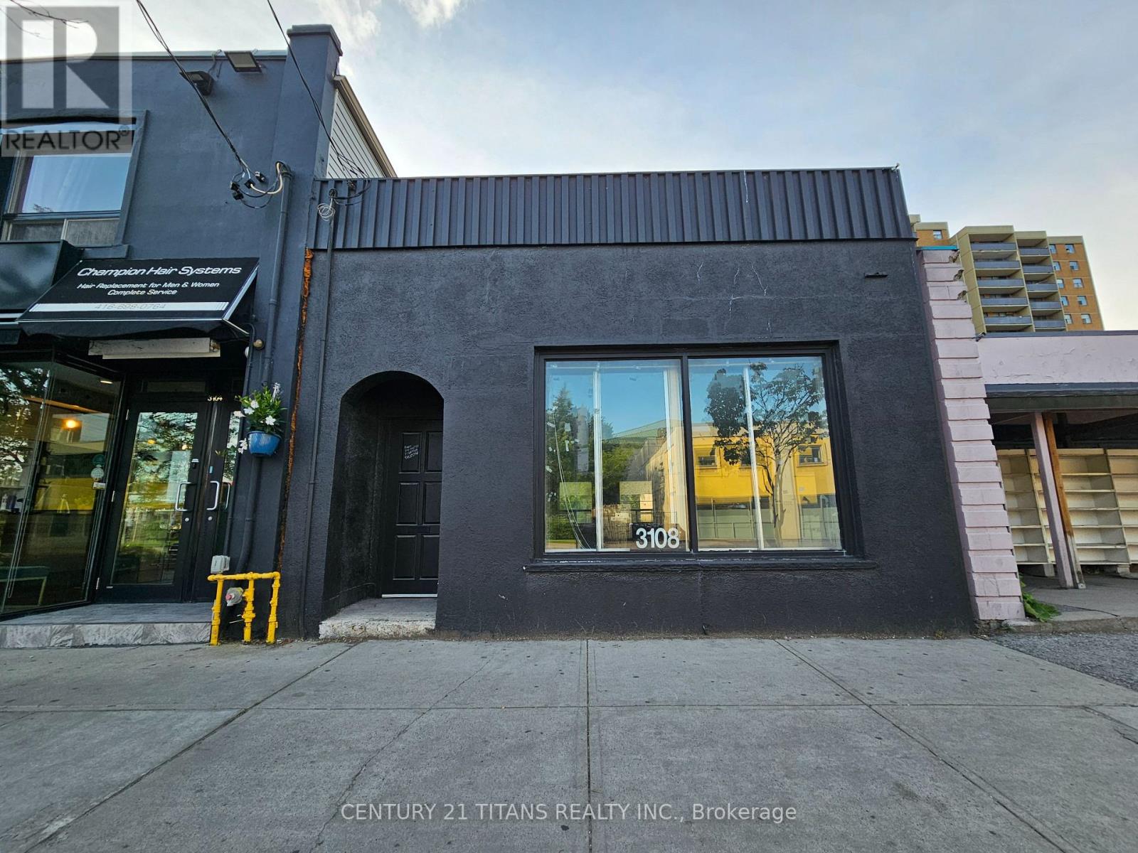 3108 Danforth Avenue, Toronto (Oakridge), Ontario  M1L 1B1 - Photo 2 - E12116452
