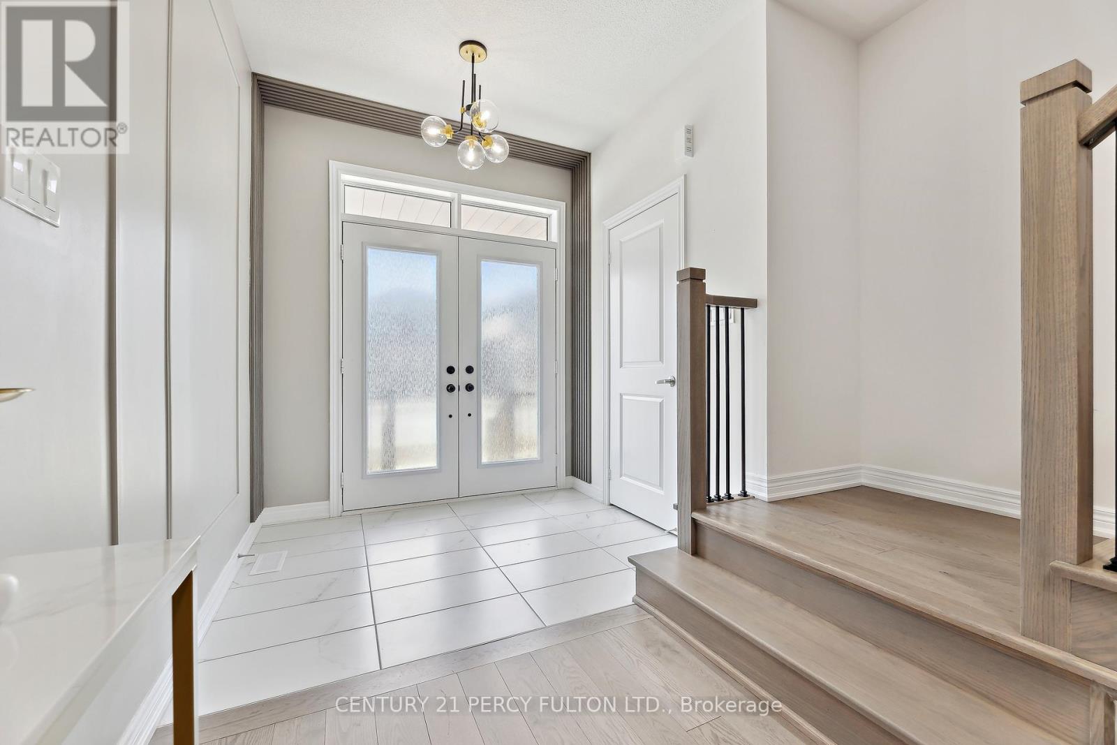 2137 Coppermine Street, Oshawa, Ontario  L1L 0T1 - Photo 3 - E12116554