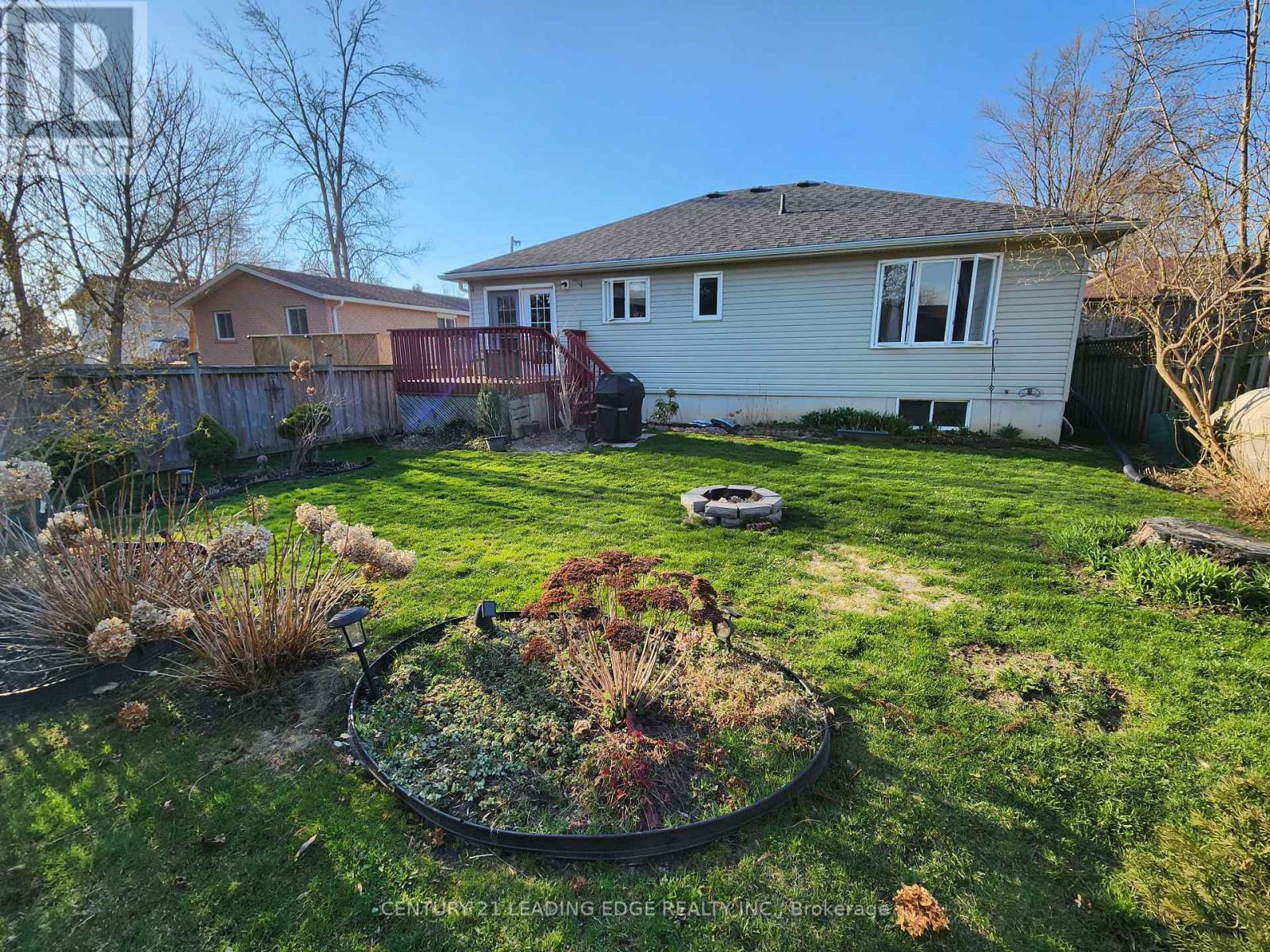 297 Cedarholme Avenue, Georgina (Keswick South), Ontario  L4P 2W5 - Photo 19 - N12116586