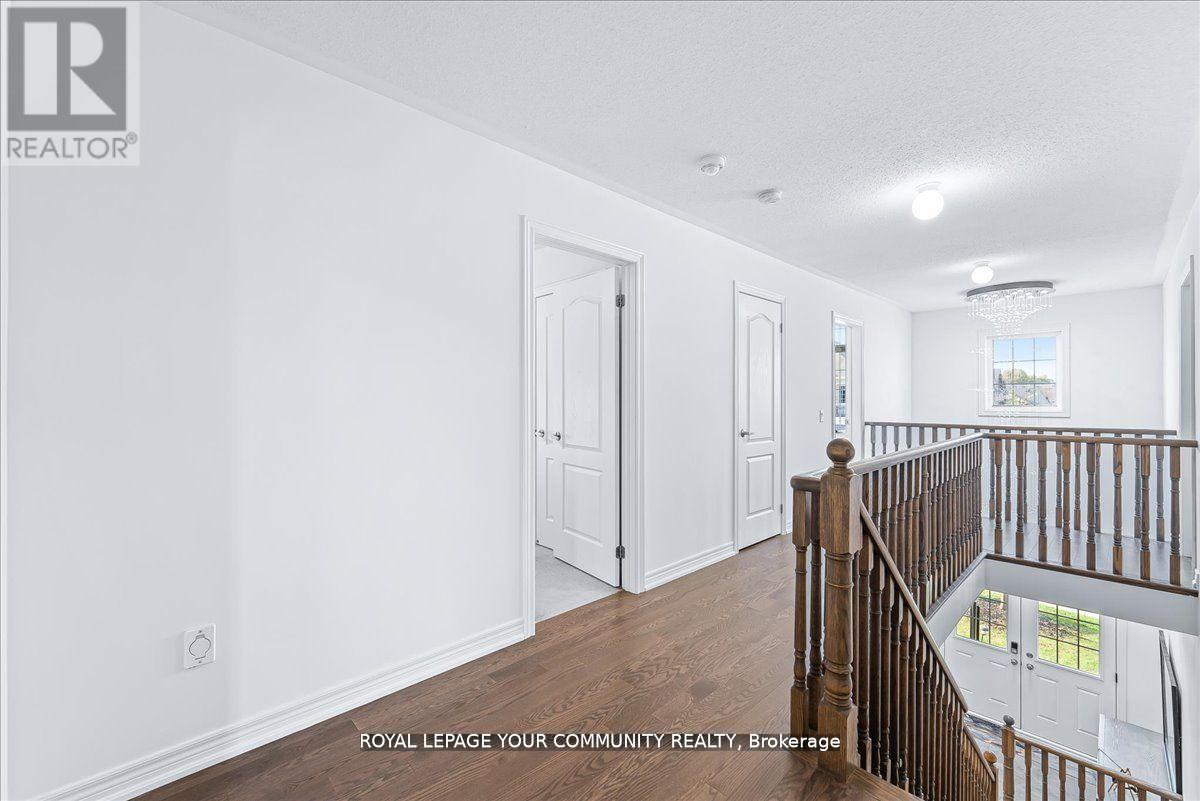 577 Clifford Perry Place, Newmarket, Ontario  L3X 0J2 - Photo 20 - N12116623