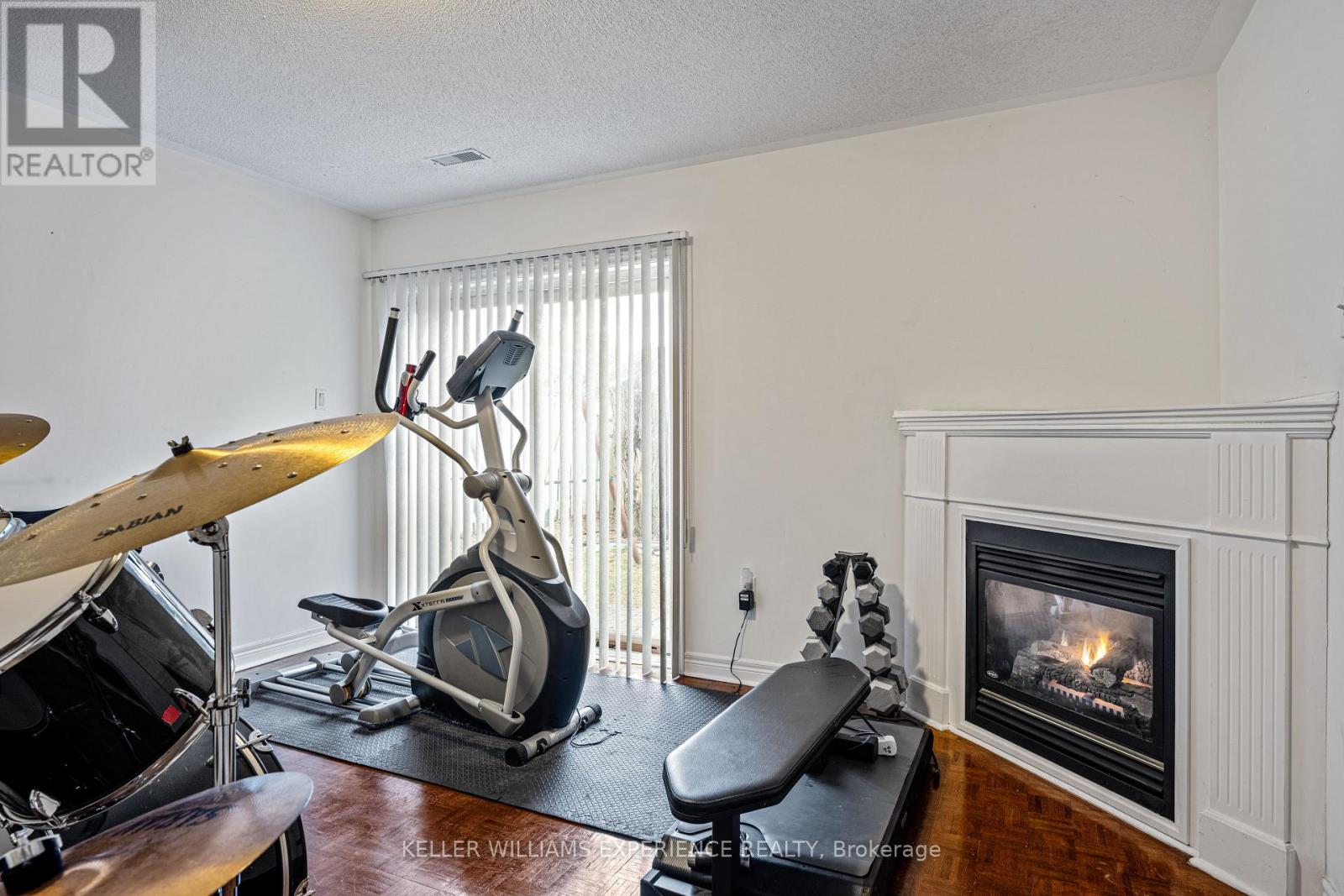 1 - 10719 Bathurst Street, Richmond Hill, Ontario  L4C 0N3 - Photo 39 - N12116653