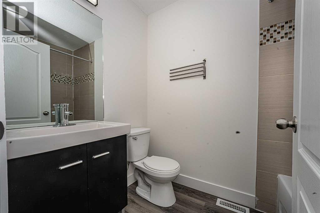 339 Martinbrook Place Ne, Calgary, Alberta  T3J 3E2 - Photo 17 - A2202768