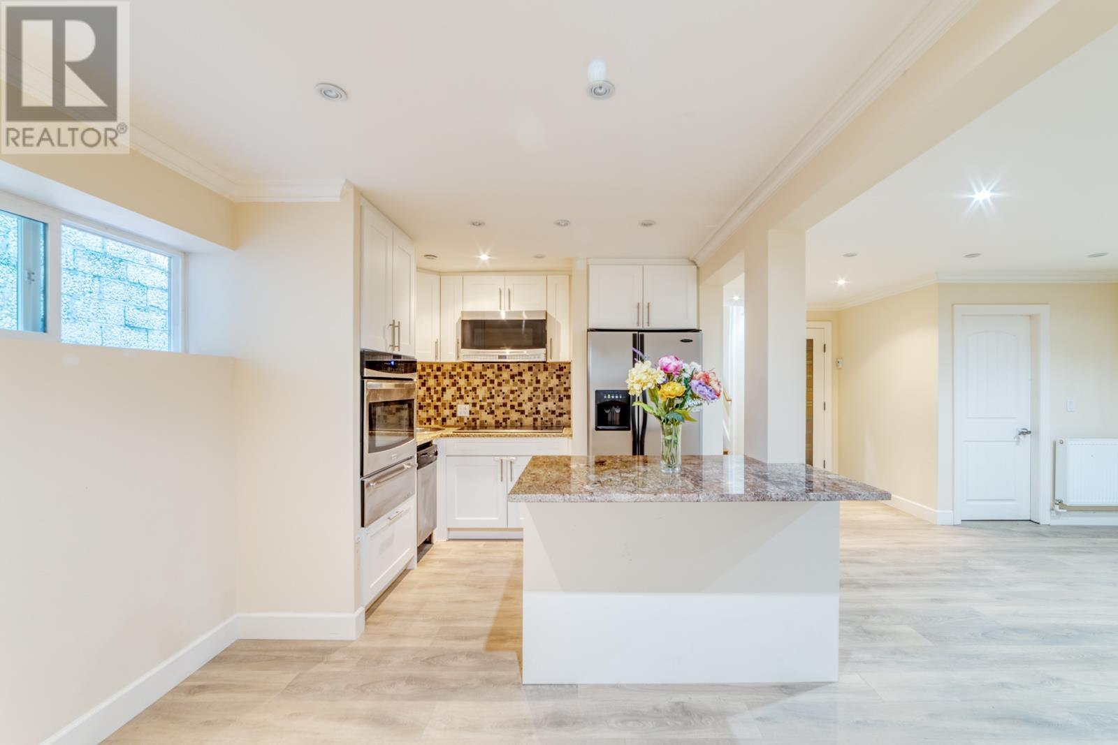 990 Kinsac Street, Coquitlam, British Columbia  V3J 4V1 - Photo 23 - R2996377