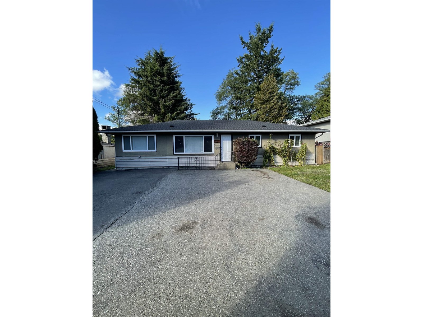 Property at 15149 88 AVENUE image 5
