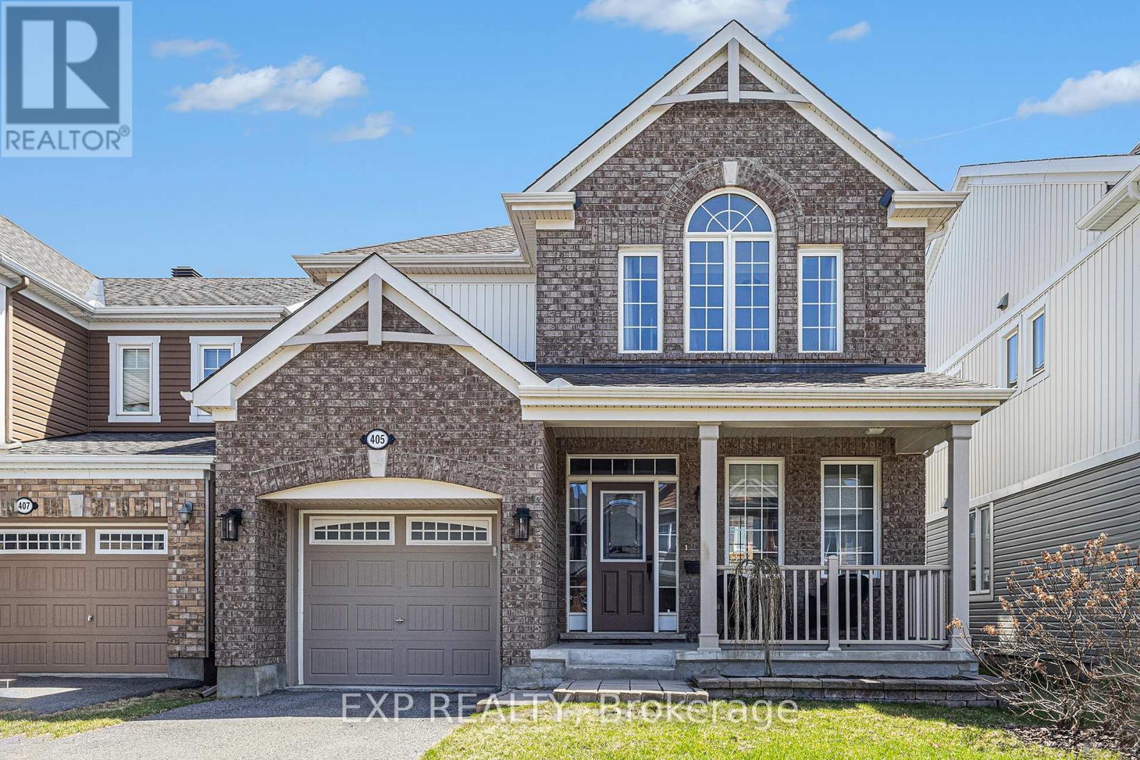 Property at 405 MEADOWHAWK CRESCENT image 1