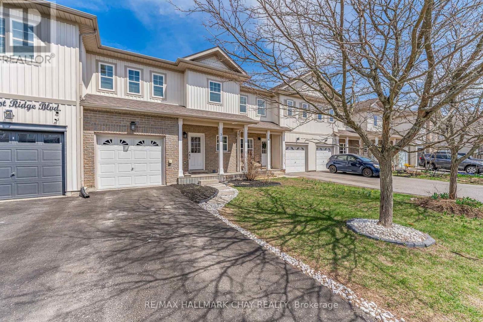5 - 800 WEST RIDGE BOULEVARD, Orillia, Ontario