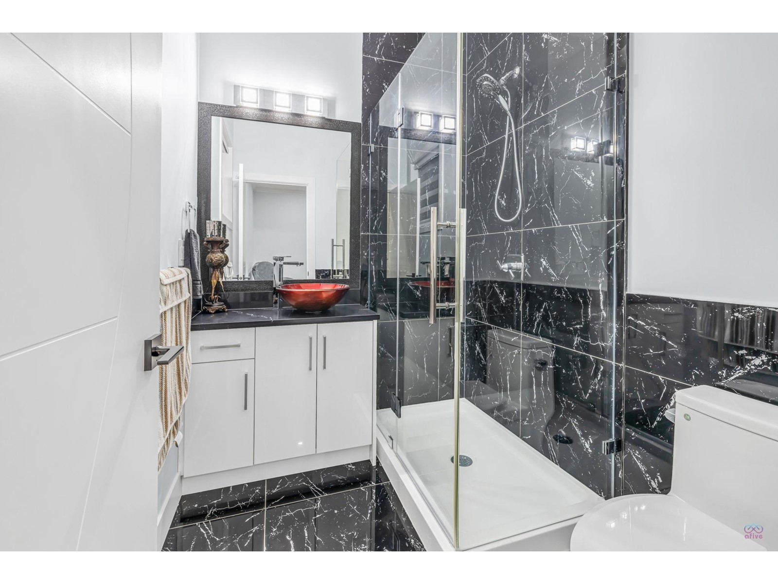 11051 131a Street, Surrey, British Columbia  V3T 3S1 - Photo 11 - R2996113