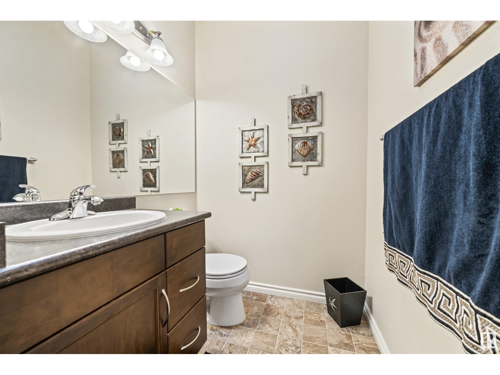 Property at 88 WILKINSON PL image 1