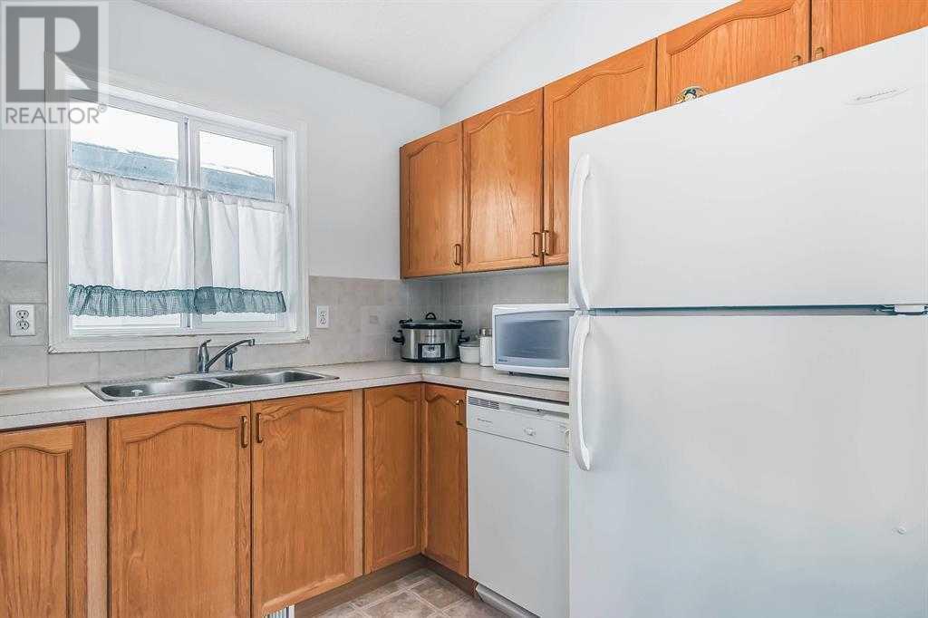 59 Taralea Gardens Ne, Calgary, Alberta  T3J 4W4 - Photo 8 - A2216640
