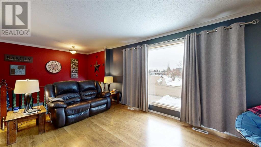 4110 64 Street, Stettler, Alberta  T0C 2L1 - Photo 7 - A2202356