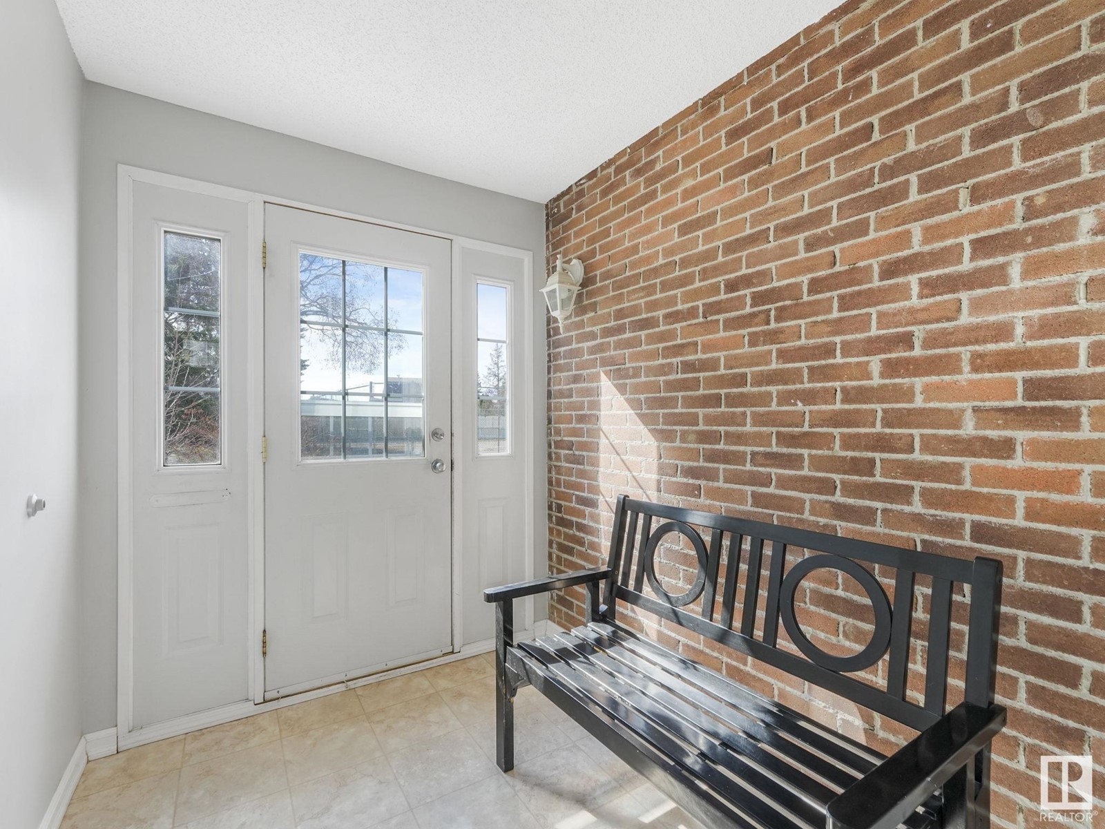 Property at 46 GRANDVIEW RG image 3