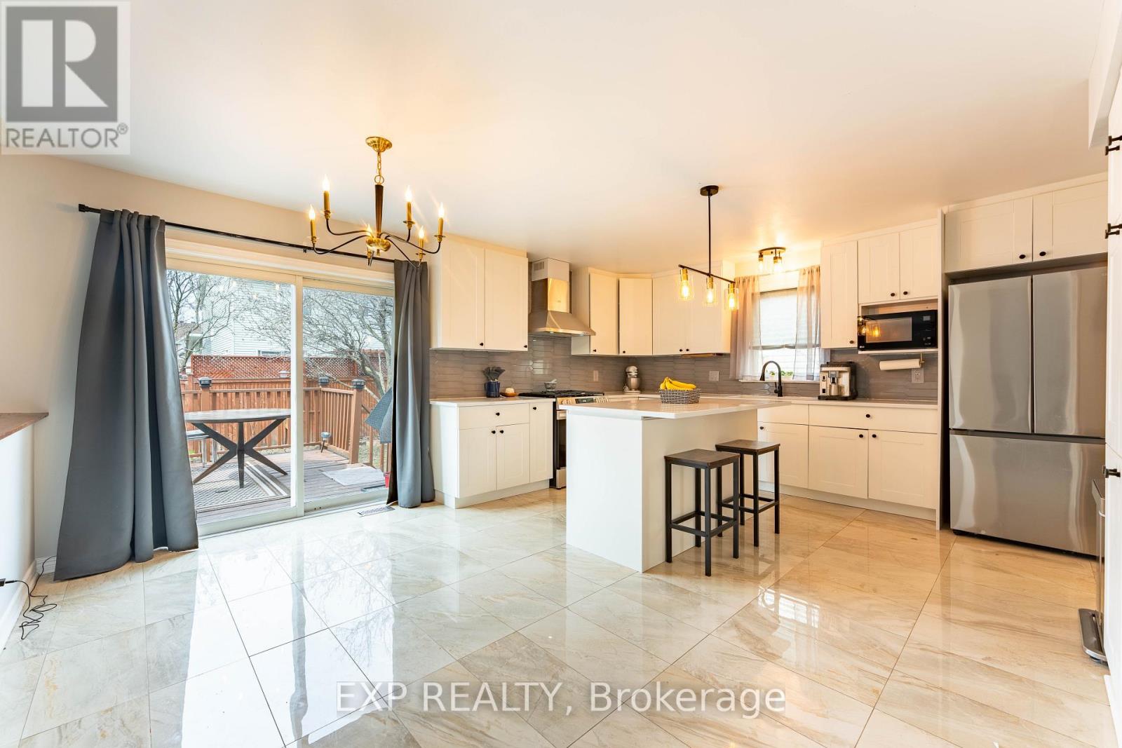 15 Mayford Avenue, Ottawa, Ontario  K2G 6A7 - Photo 19 - X12116848