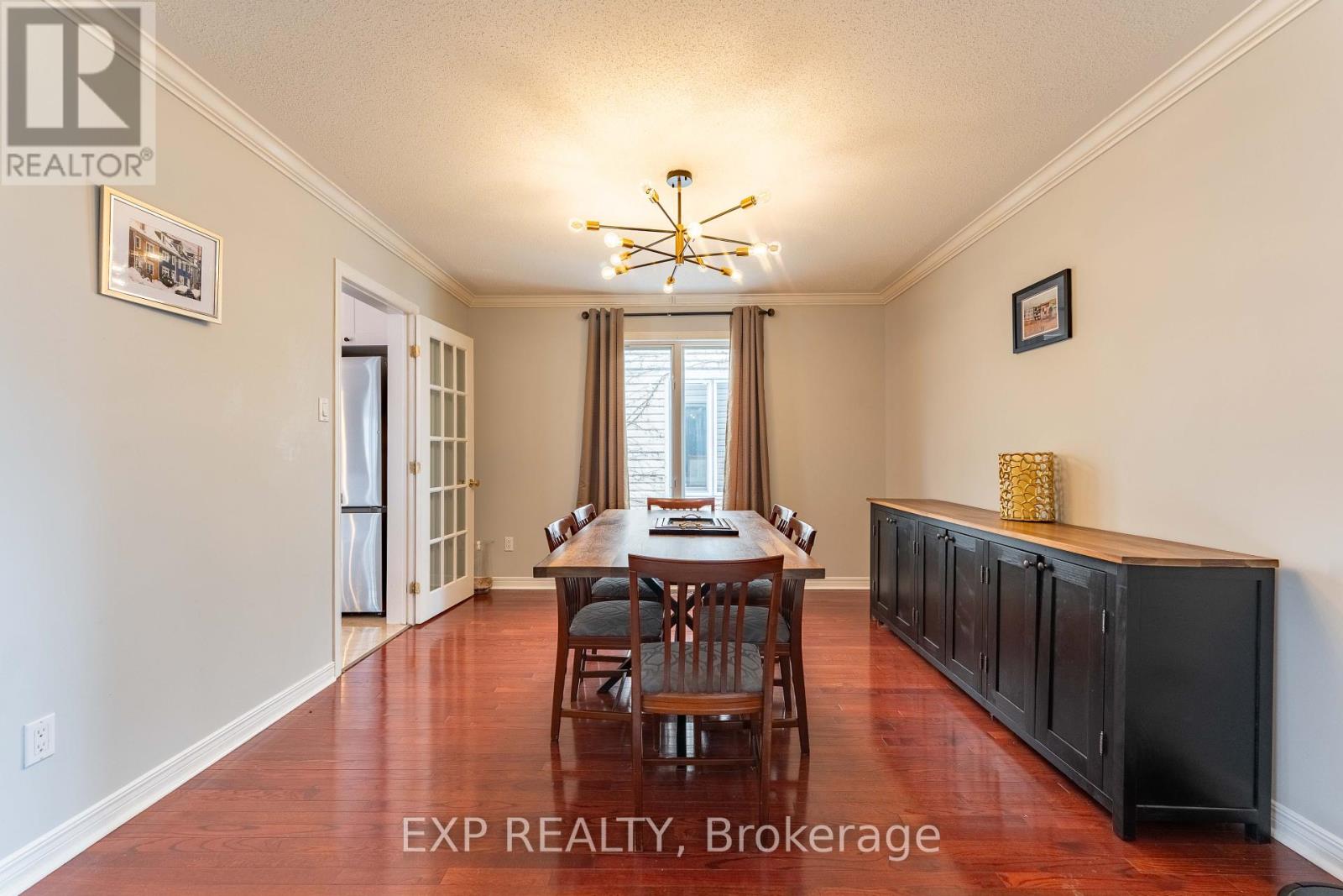 15 Mayford Avenue, Ottawa, Ontario  K2G 6A7 - Photo 9 - X12116848
