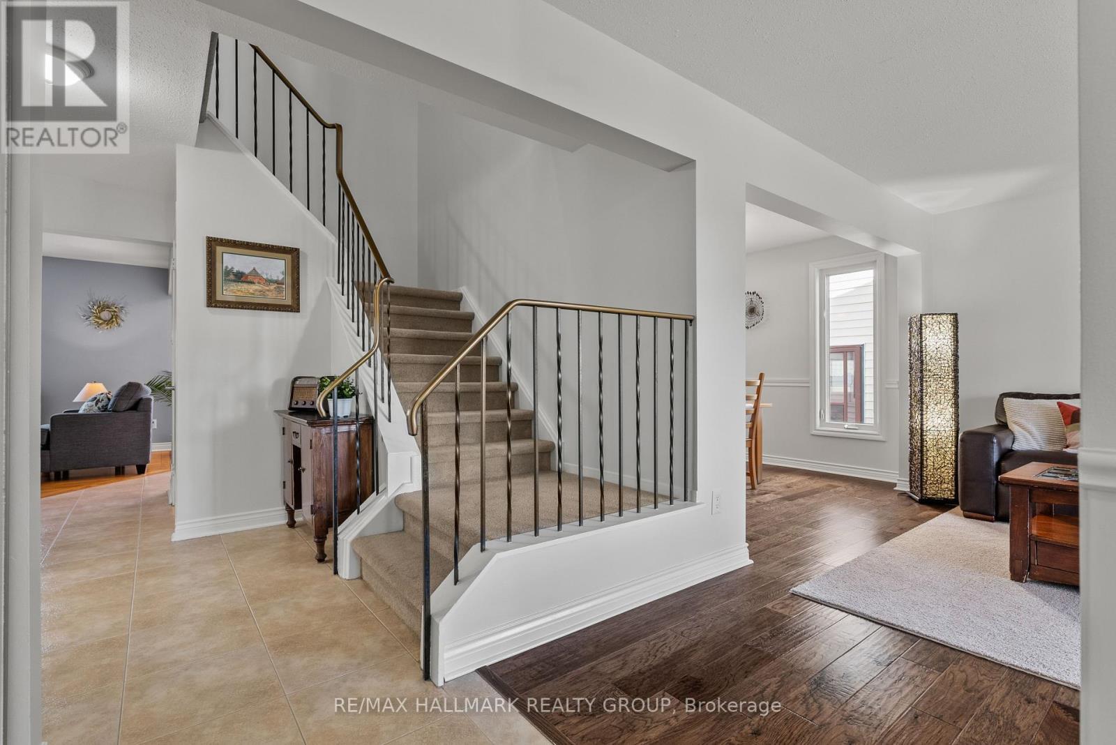 47 Parsons Ridge Road, Ottawa, Ontario  K2L 2X5 - Photo 5 - X12116929