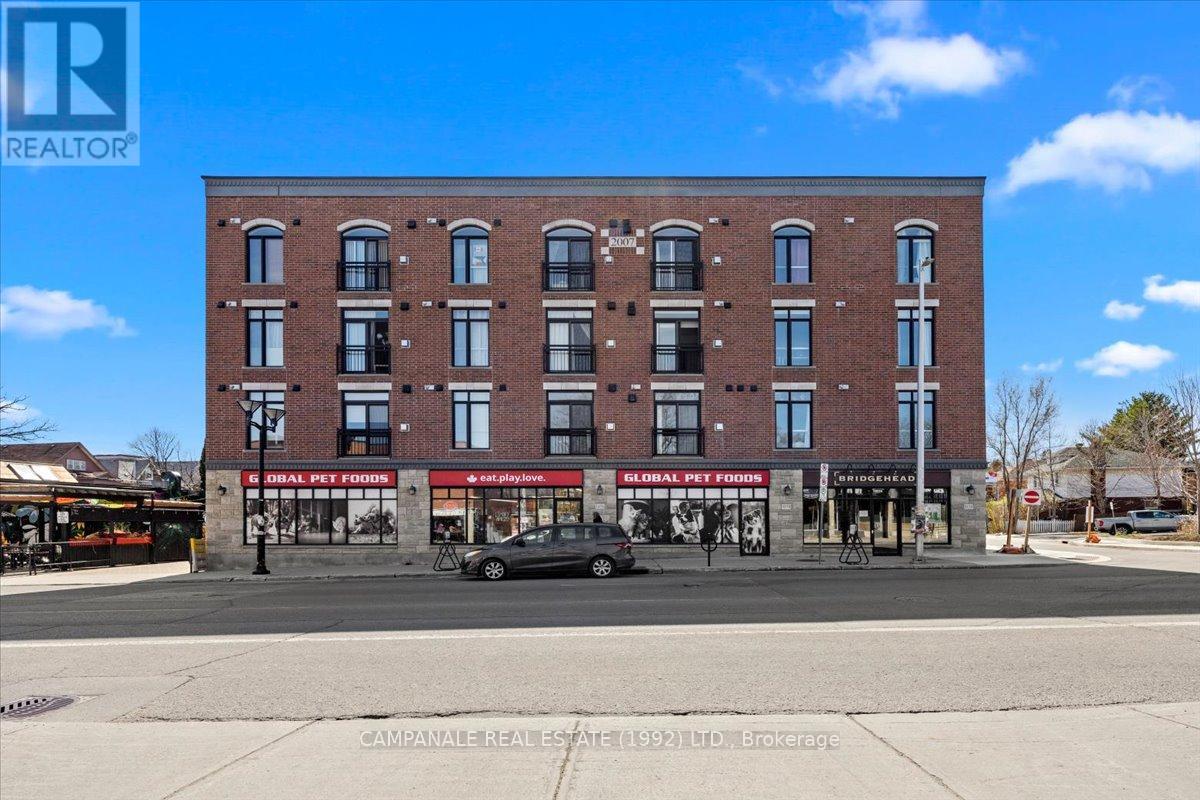 Property at 201 - 6 GROVE AVENUE image 1