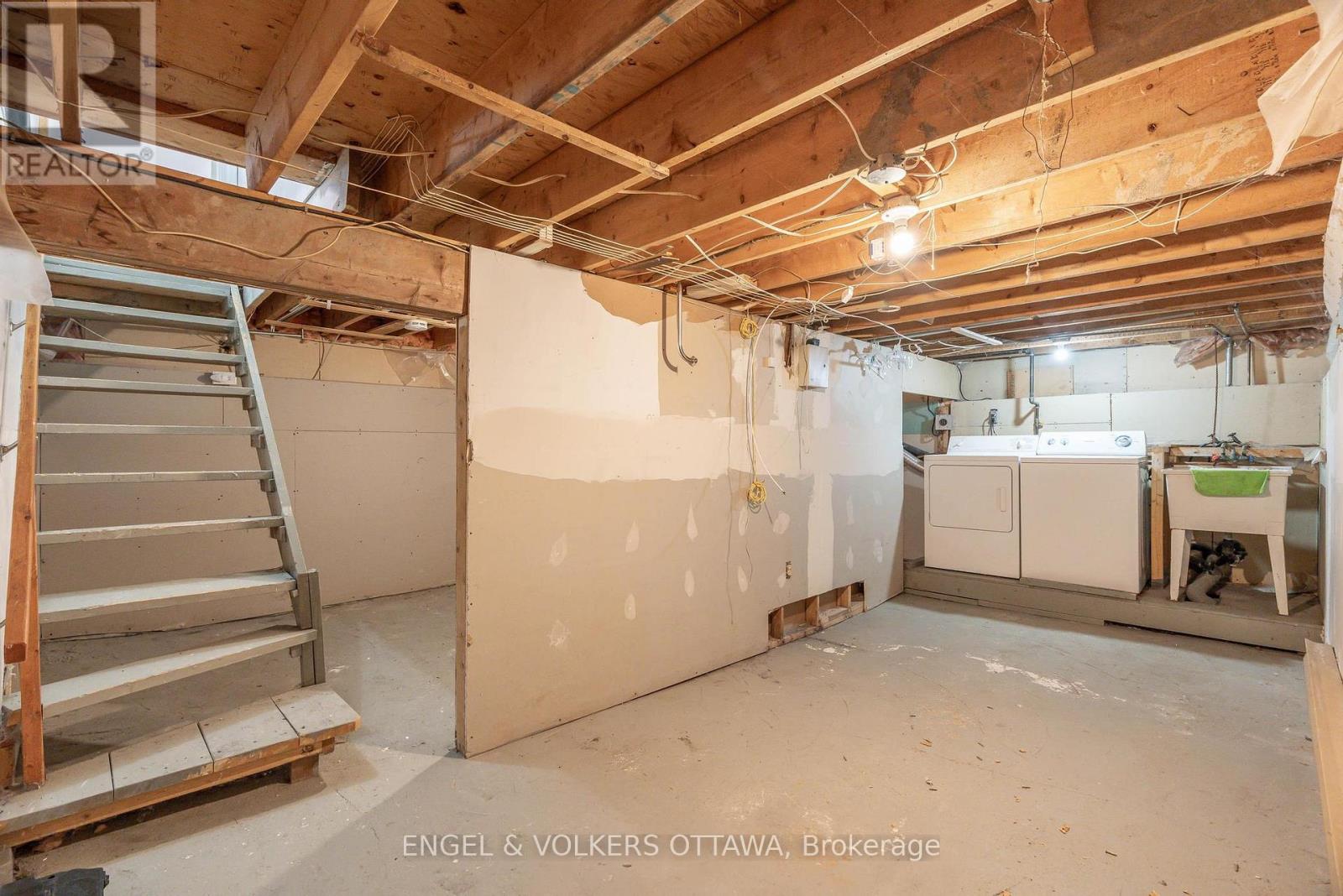 467 Edgeworth Avenue, Ottawa, Ontario  K2B 5L2 - Photo 27 - X12116951