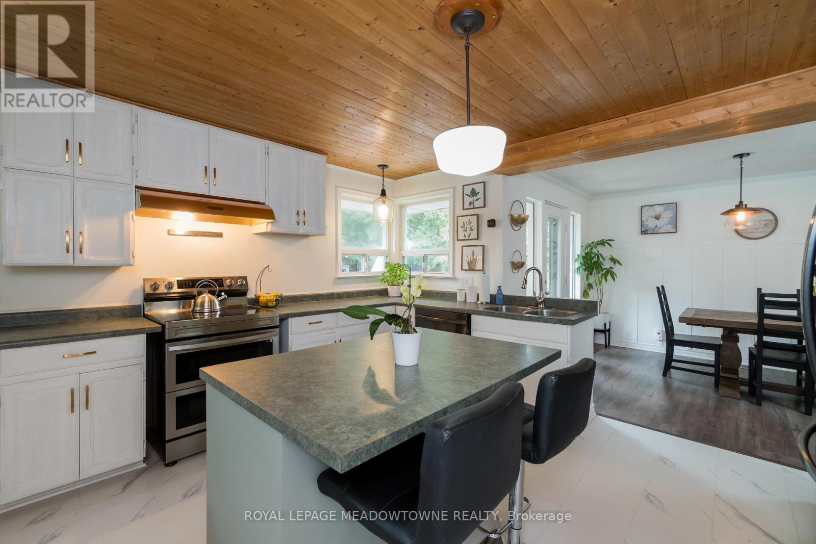 16 Carberry Street, Erin, Ontario  N0B 1T0 - Photo 17 - X12116549