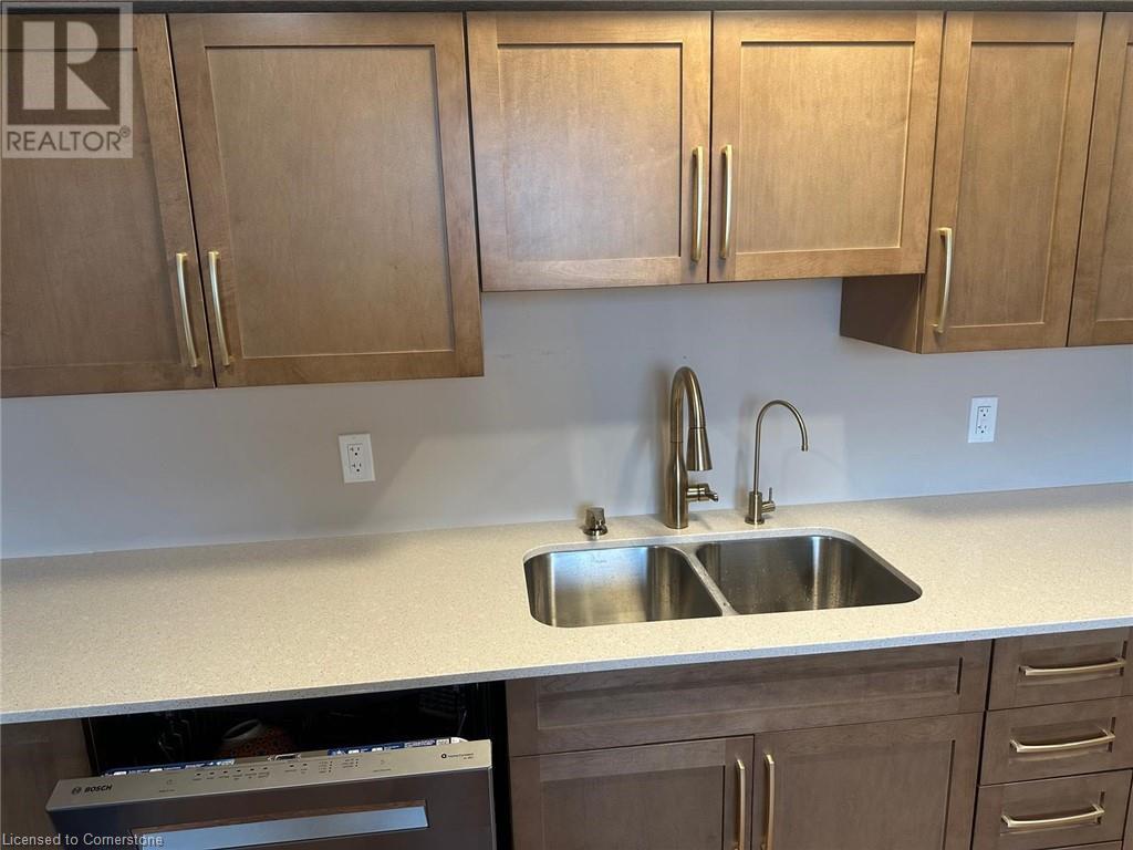 244 Ladyslipper Drive Unit# Lower, Waterloo, Ontario  N2V 0E9 - Photo 3 - 40723648