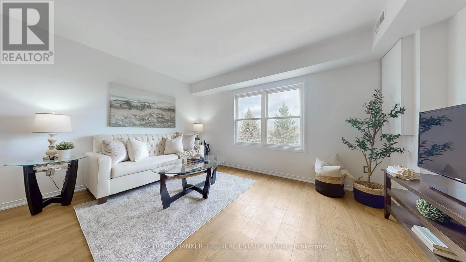 20 - 115 Main Street S, Newmarket, Ontario  L3Y 8J2 - Photo 2 - N12073848