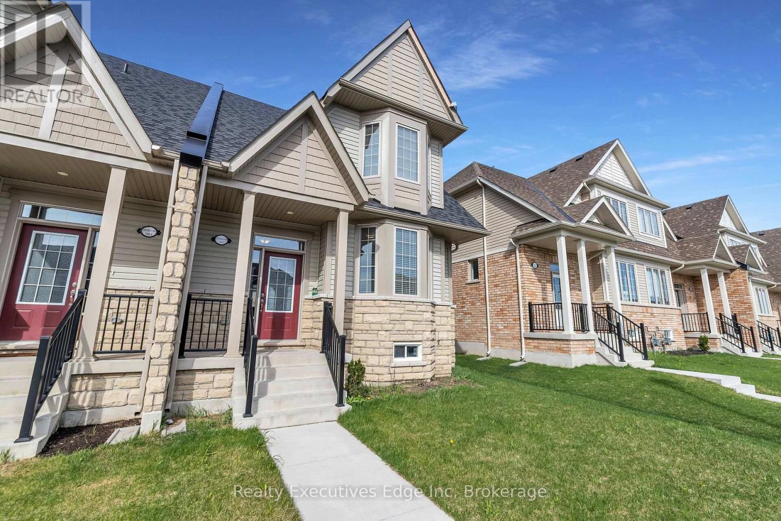 5 - 210 Farley Road, Centre Wellington, Ontario  N1M 0H2 - Photo 2 - X12117033