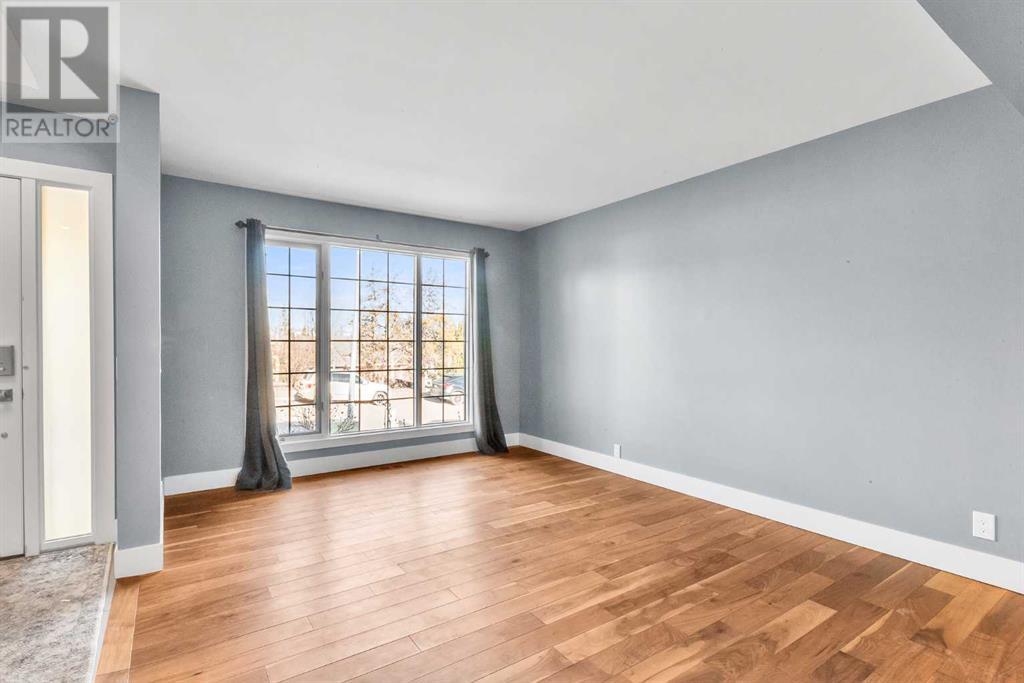 Property at 129 Edgebrook Gardens NW image 5
