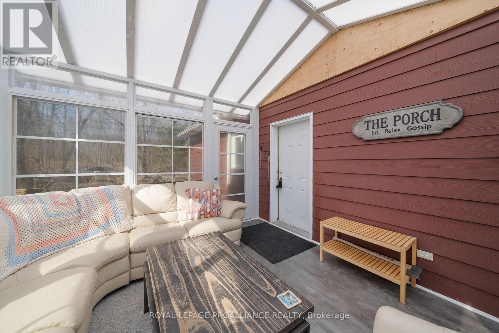 319 Fire Route 4, North Kawartha, Ontario  K0L 2H0 - Photo 4 - X12116884