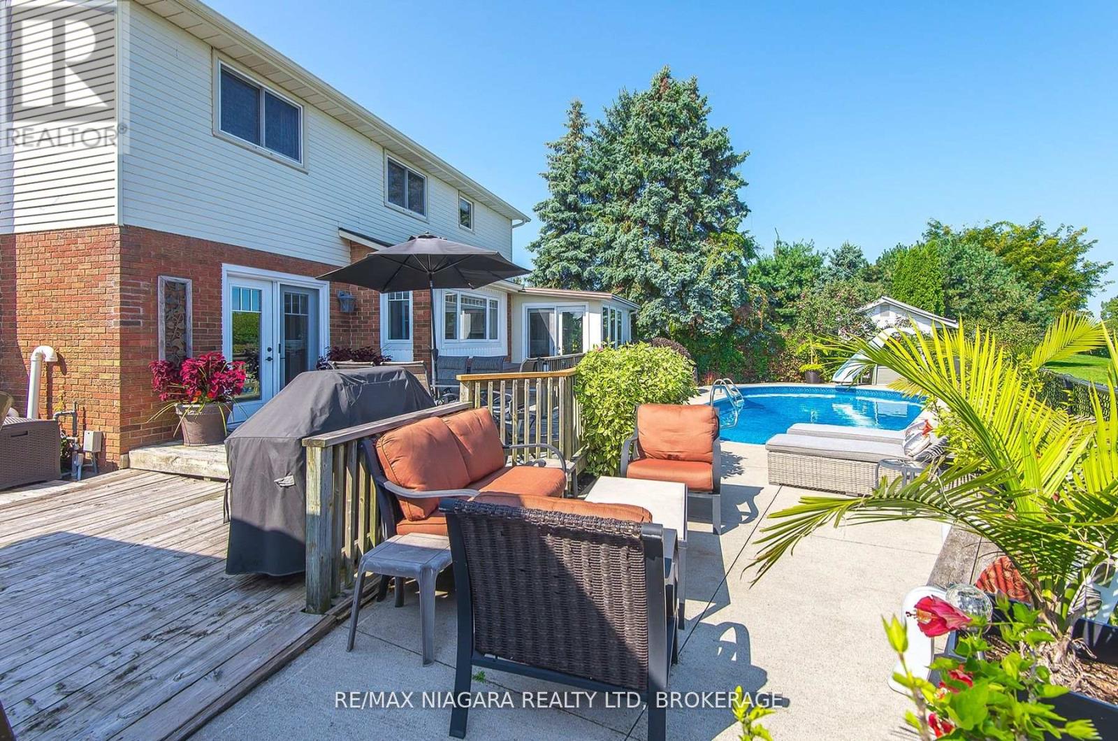 38 Banburry Crescent, Grimsby (Grimsby Beach), Ontario  L3M 4N8 - Photo 8 - X12116907