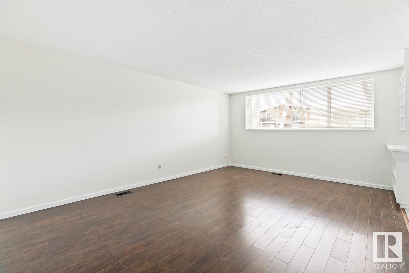 10118 82 St Nw, Edmonton, Alberta  T6A 3M2 - Photo 7 - E4433729