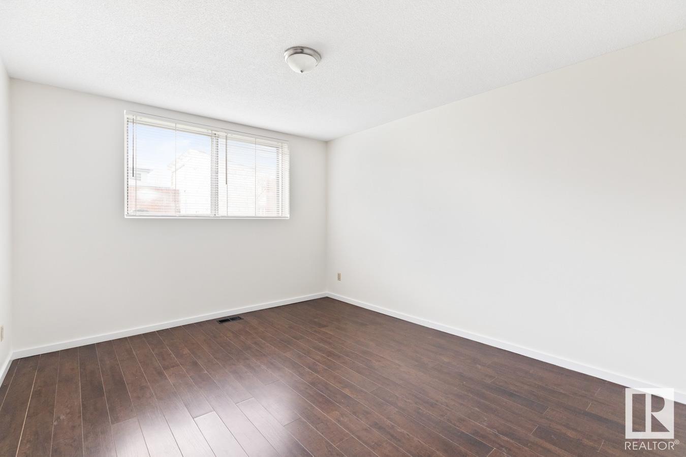 10118 82 St Nw, Edmonton, Alberta  T6A 3M2 - Photo 9 - E4433729