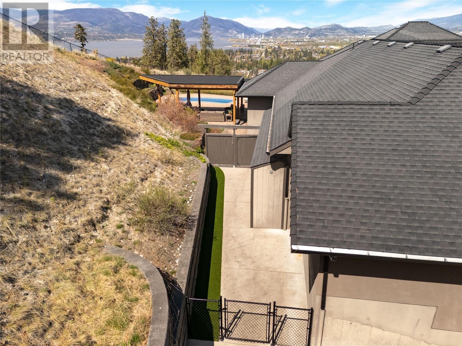 605 Almandine Court, Kelowna, British Columbia  V1W 4Z5 - Photo 80 - 10343905