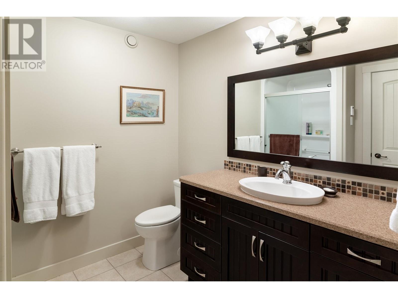 605 Almandine Court, Kelowna, British Columbia  V1W 4Z5 - Photo 38 - 10343905