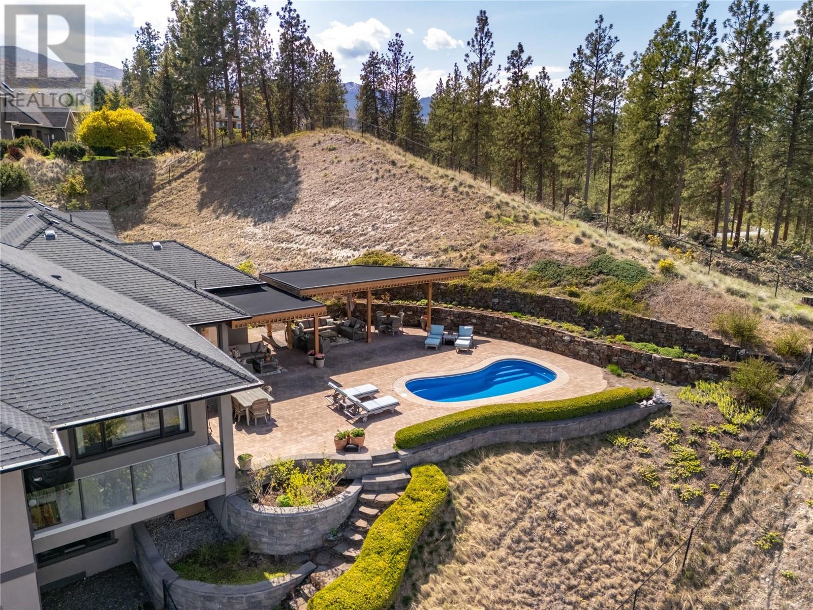 605 Almandine Court, Kelowna, British Columbia  V1W 4Z5 - Photo 70 - 10343905