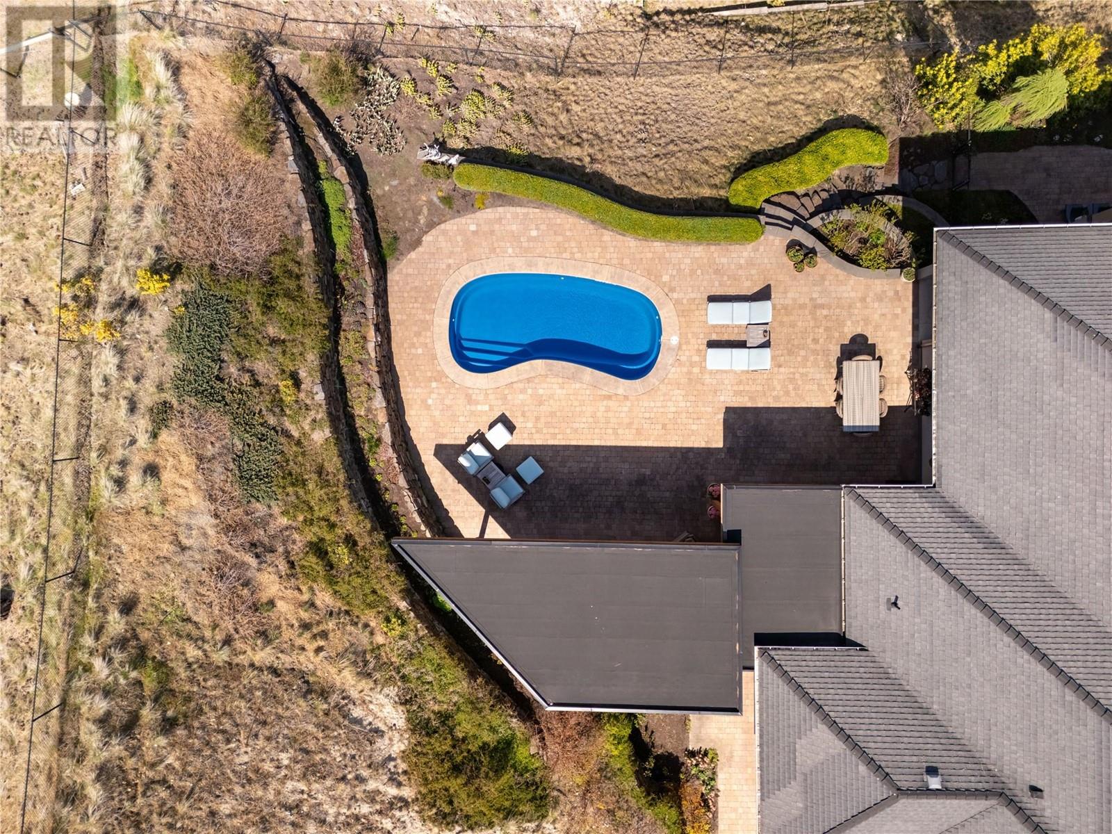 605 Almandine Court, Kelowna, British Columbia  V1W 4Z5 - Photo 85 - 10343905