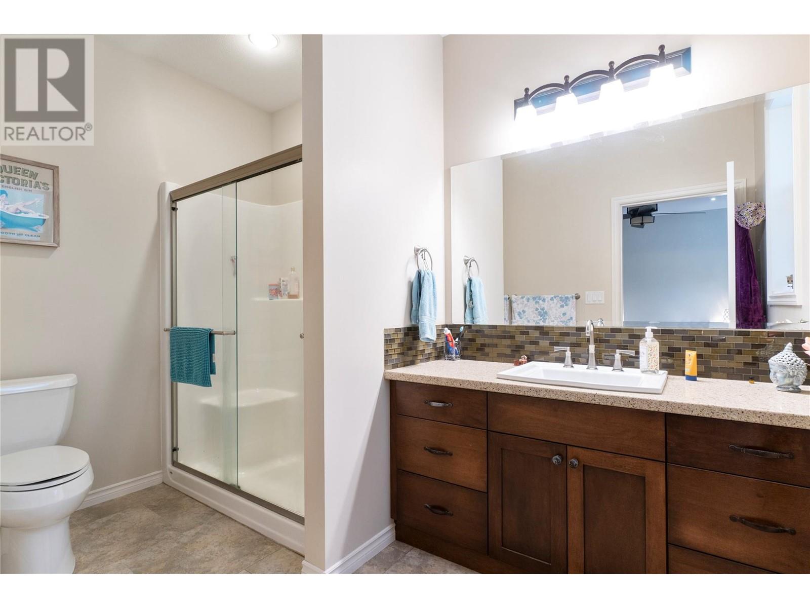1581 20 Street Ne Unit# 33, Salmon Arm, British Columbia  V1E 0A7 - Photo 37 - 10345771
