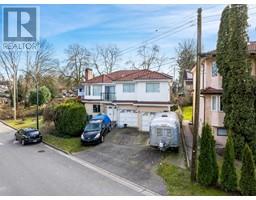 2256 VANNESS AVENUE, Vancouver, British Columbia