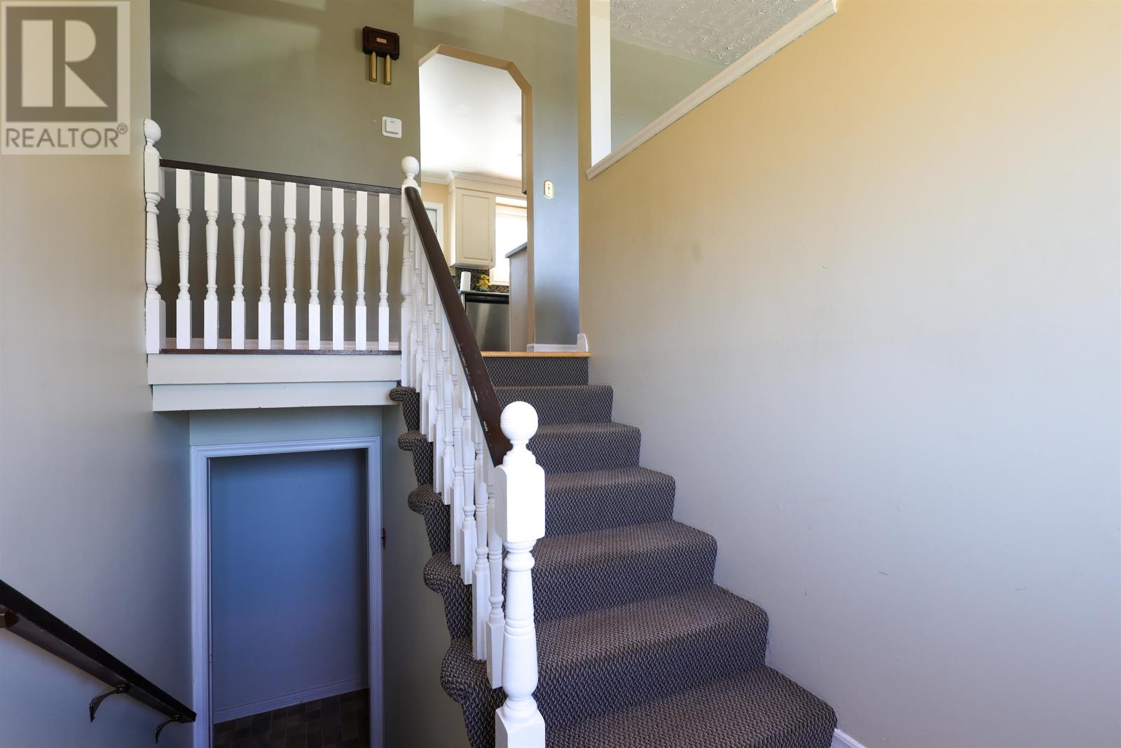 8 Zakem Heights, Stratford, Prince Edward Island  C1B 1J3 - Photo 6 - 202509491