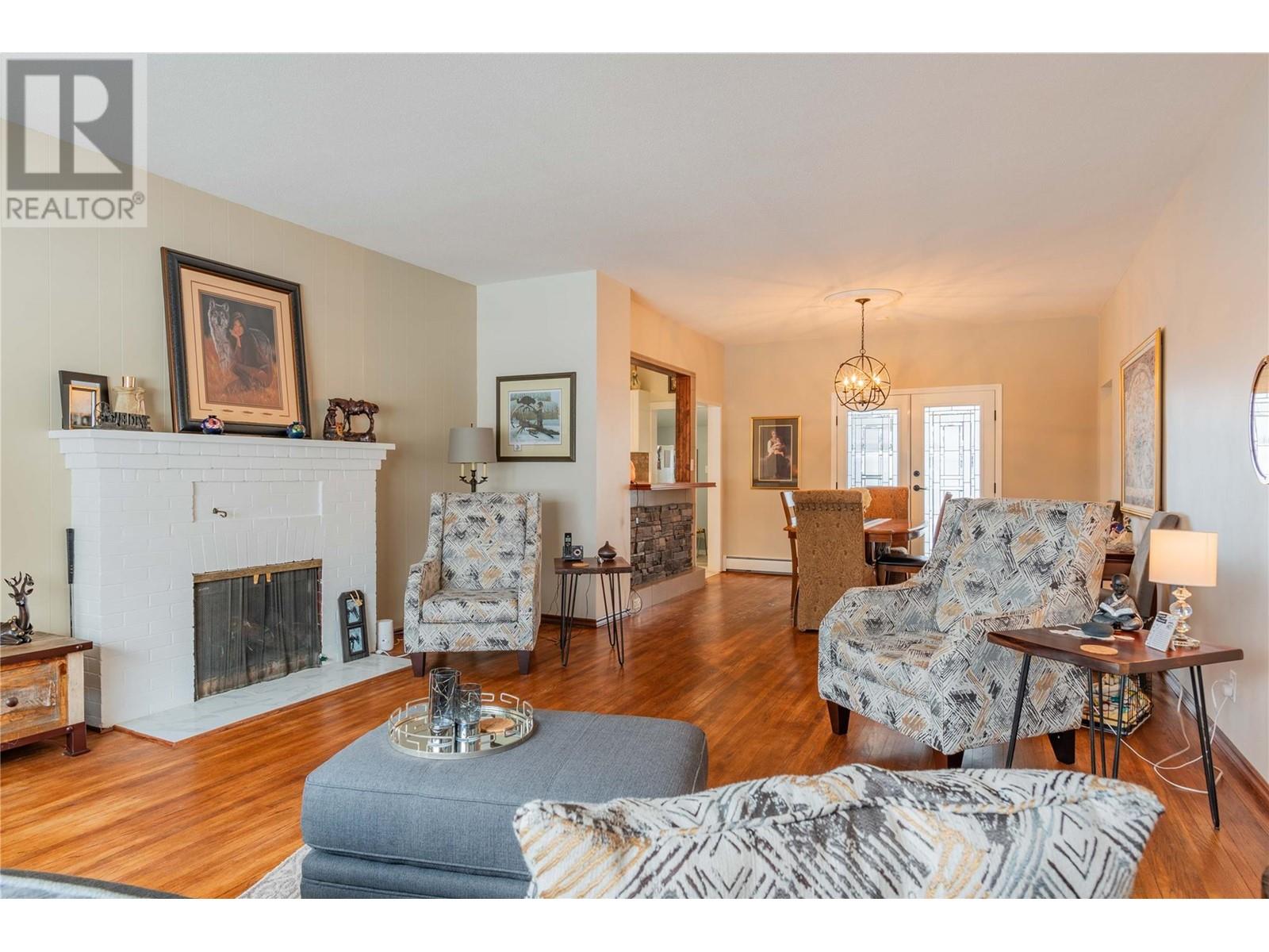 Property at 107 RITCHIE Avenue image 1