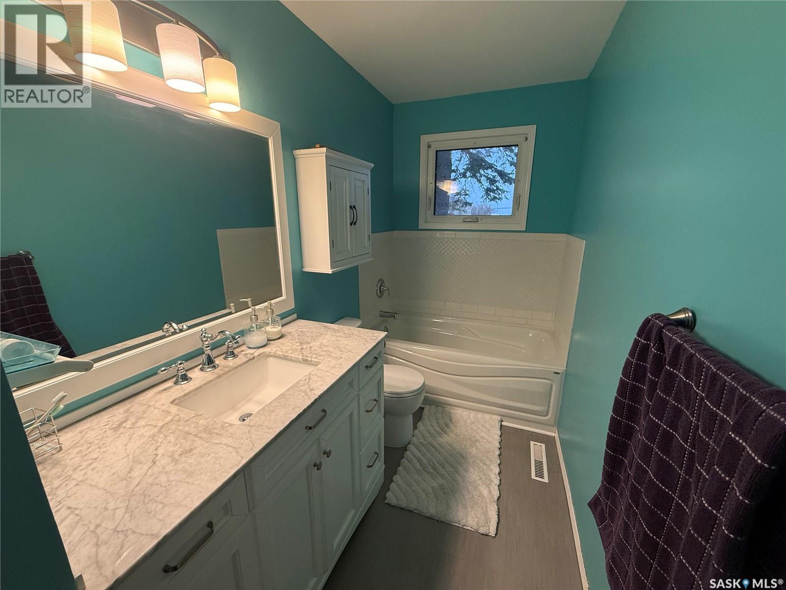 20 Scott Crescent, Weyburn, Saskatchewan  S4H 1T6 - Photo 18 - SK004329