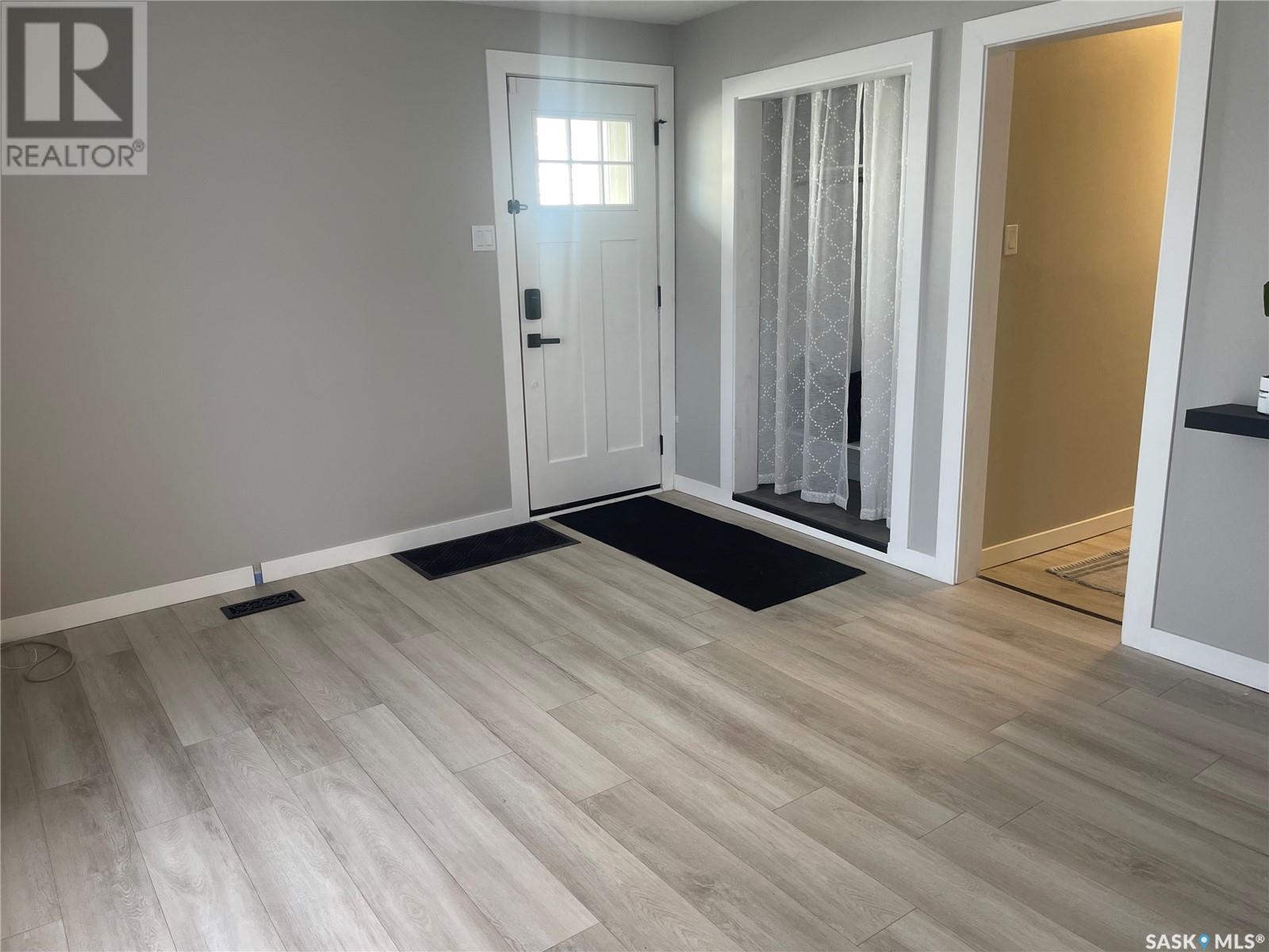 Property at 114 Q AVENUE S image 3