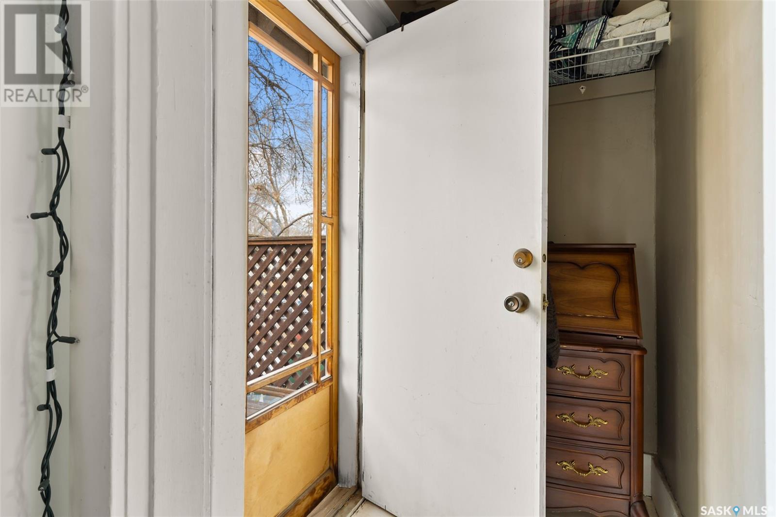 1954 Garnet Street, Regina, Saskatchewan  S4T 2Z4 - Photo 21 - SK004210