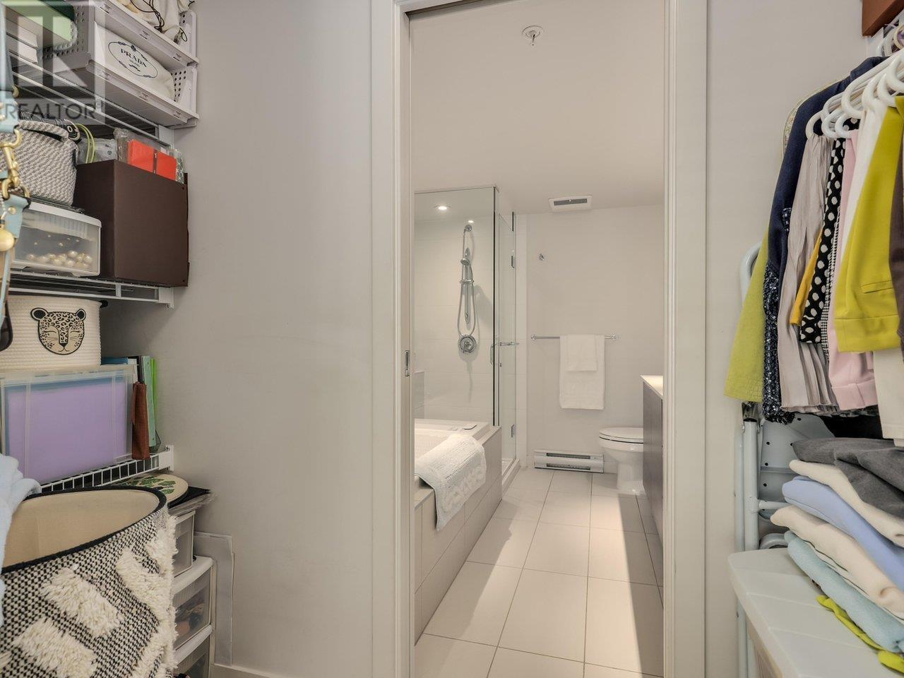 304 1673 Lloyd Avenue, North Vancouver, British Columbia  V7P 0A9 - Photo 14 - R2996723