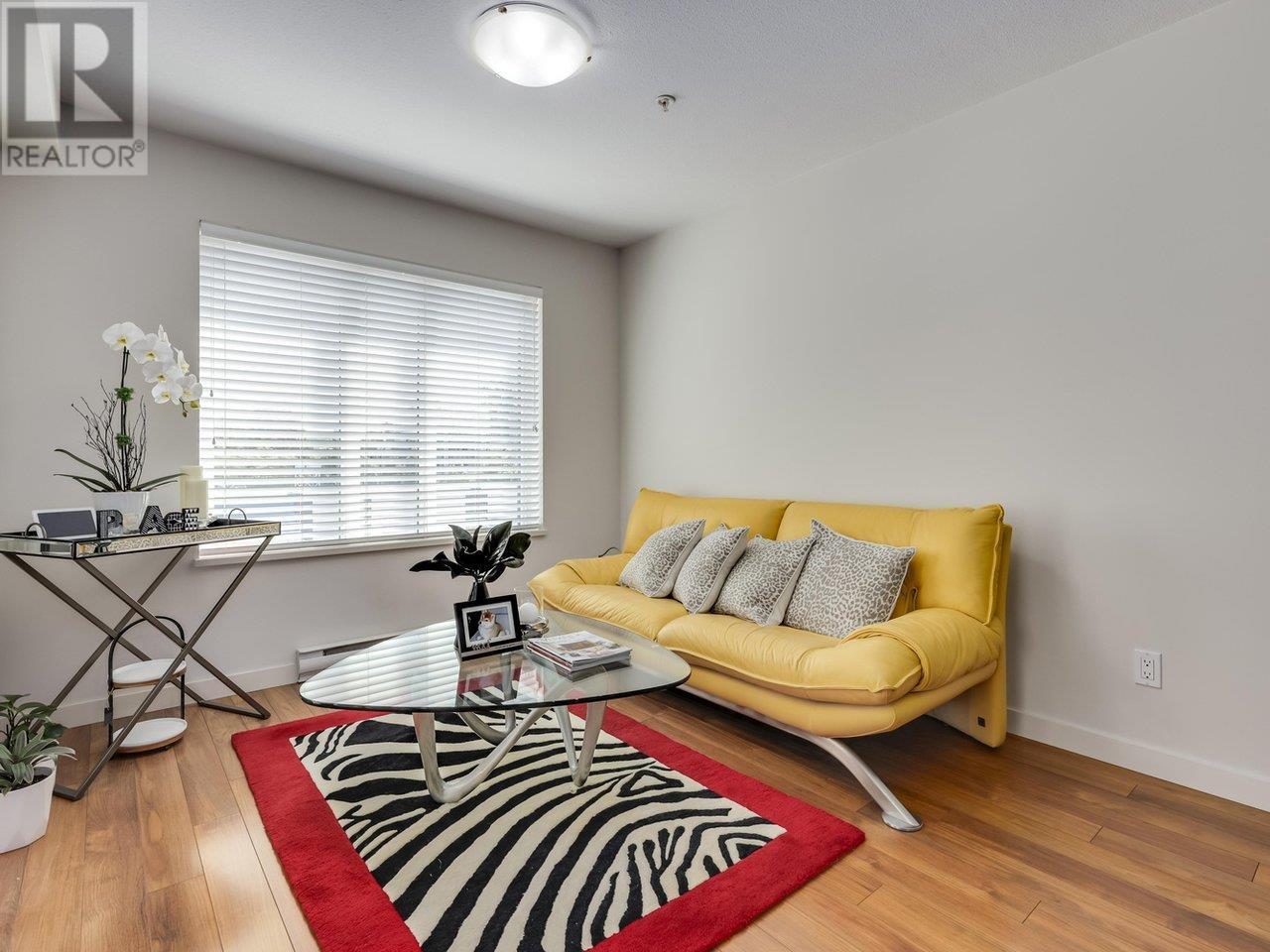 304 1673 Lloyd Avenue, North Vancouver, British Columbia  V7P 0A9 - Photo 6 - R2996723