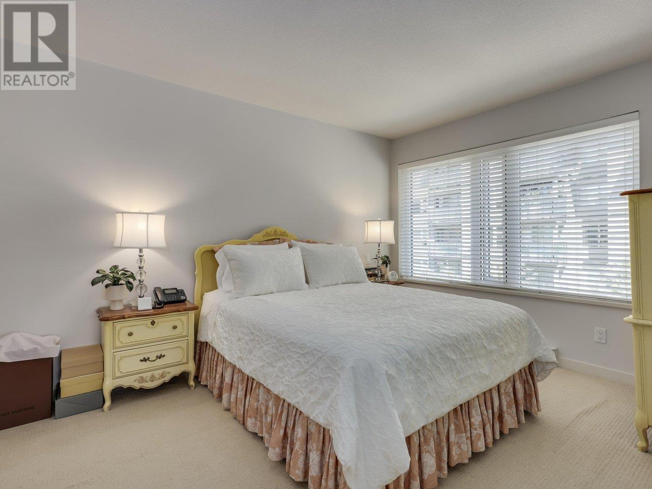 304 1673 Lloyd Avenue, North Vancouver, British Columbia  V7P 0A9 - Photo 11 - R2996723