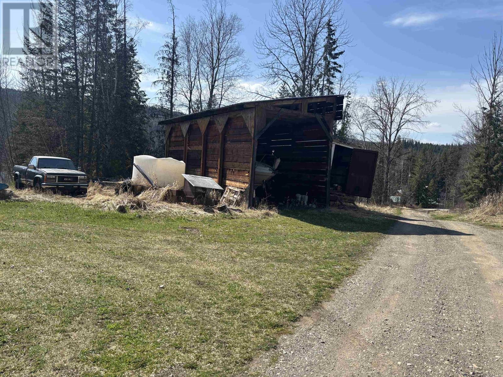 6162 Cedar Creek Road, Likely, British Columbia  V0L 1N0 - Photo 22 - R2996225