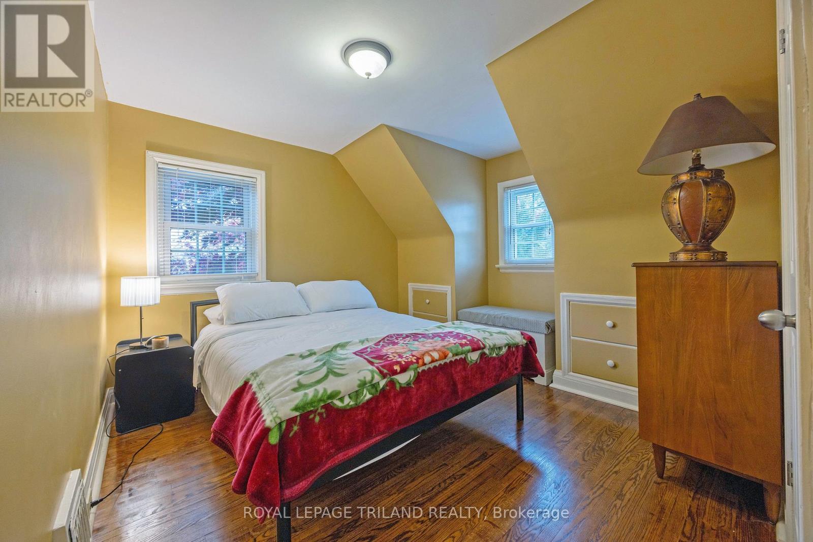 357 Sunset Drive, Central Elgin, Ontario  N5R 3C6 - Photo 28 - X12116925