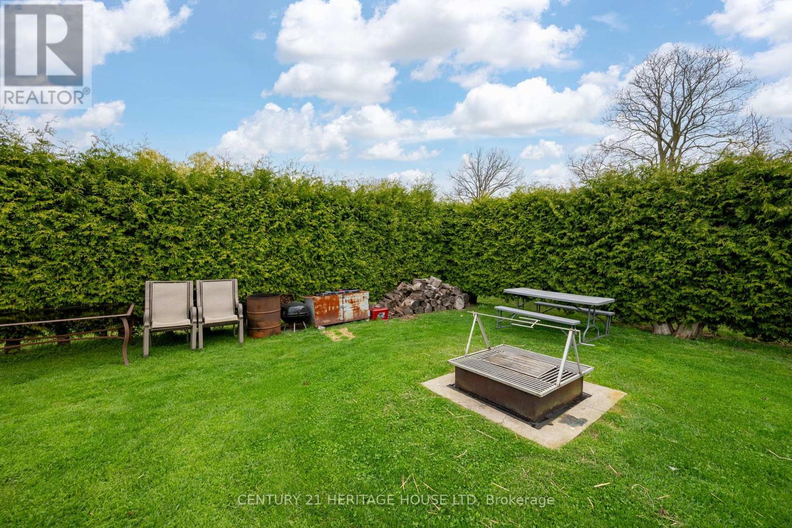 2720 Catherine Street, Thames Centre, Ontario  N0L 1G4 - Photo 38 - X12116960