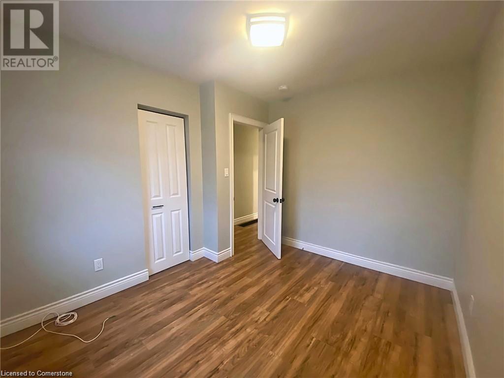 312 East 45th Street, Hamilton, Ontario  L8T 3K8 - Photo 14 - 40723299