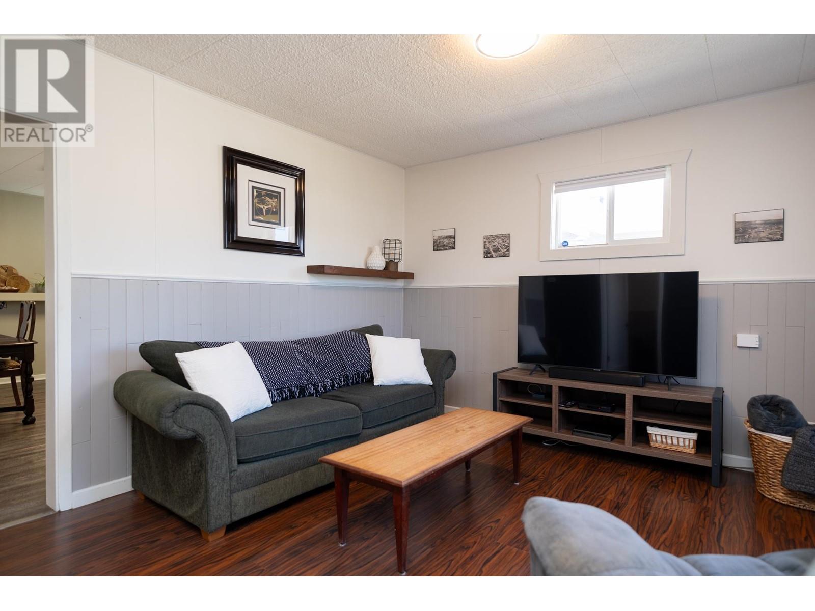 911 Carney Street, Prince George, British Columbia  V2M 2K8 - Photo 7 - R2996878