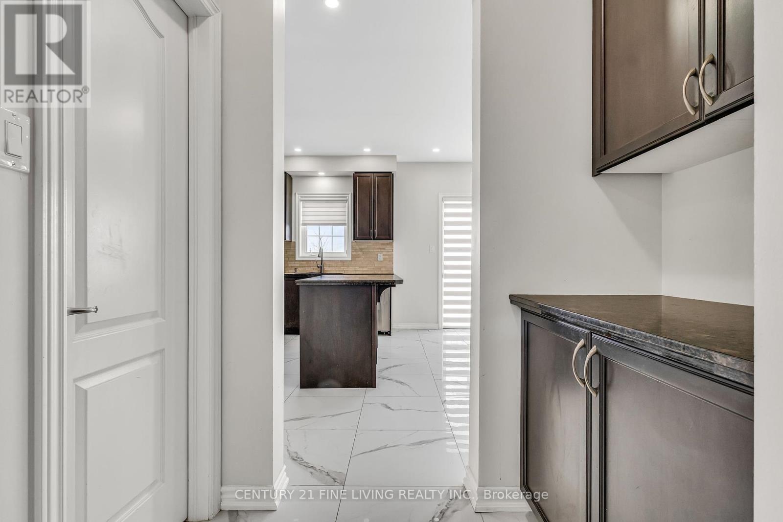 44 Yarmouth Street, Brampton, Ontario  L7A 4X4 - Photo 6 - W12011496