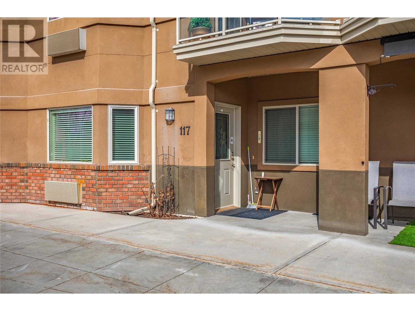 Property at 4433 Gordon Drive Unit# 117 image 3